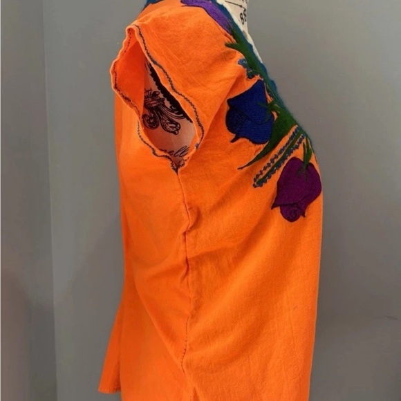 Vibrant Orange Blouse with Blue Floral Design - Picture 4 of 6